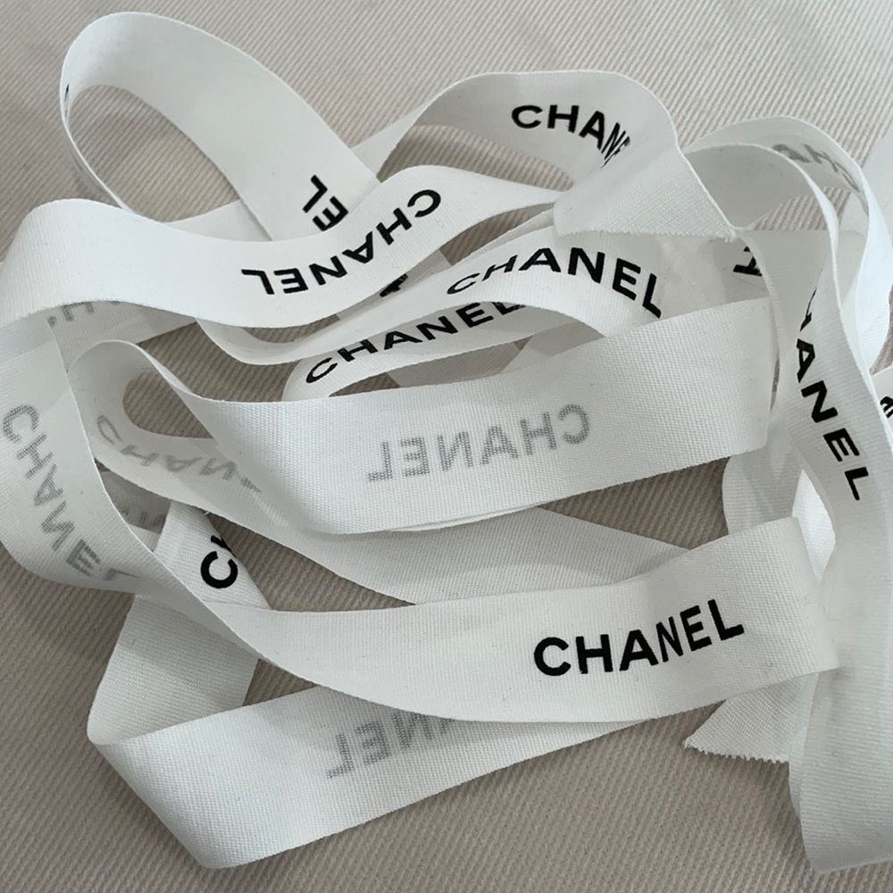 Chanel Gift Ribbon 🎀 - Picture 4 of 4
